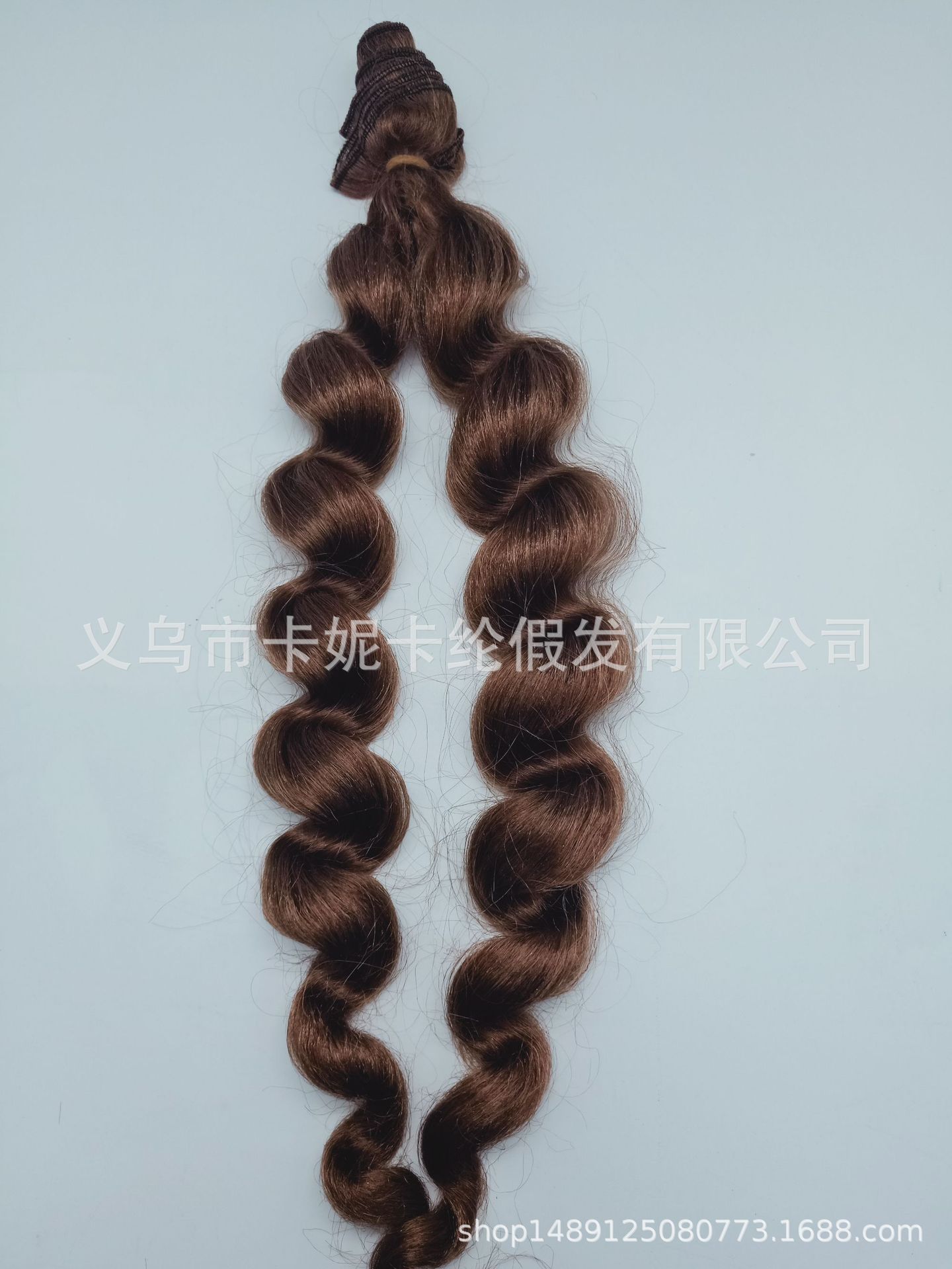 Fabricante de suministro de peluca cortina de cabello de una pieza procesable gran bobina de cáscara de huevo bobina cortina de cabello popular