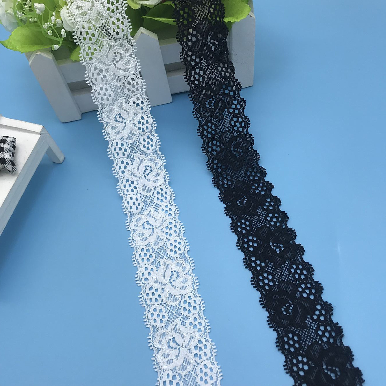 蕾丝花边弹力花边厂家现货供应4CM服装内衣头饰辅料