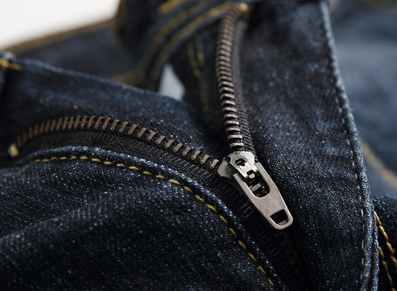 Jeans uomo distressed a gamba dritta stile casual_voghion.com