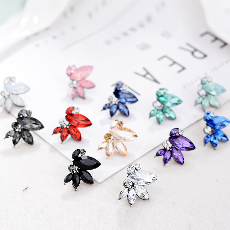 1 Pair Fashion Butterfly Alloy Plating Artificial Crystal Women's Drop Earrings display picture 2