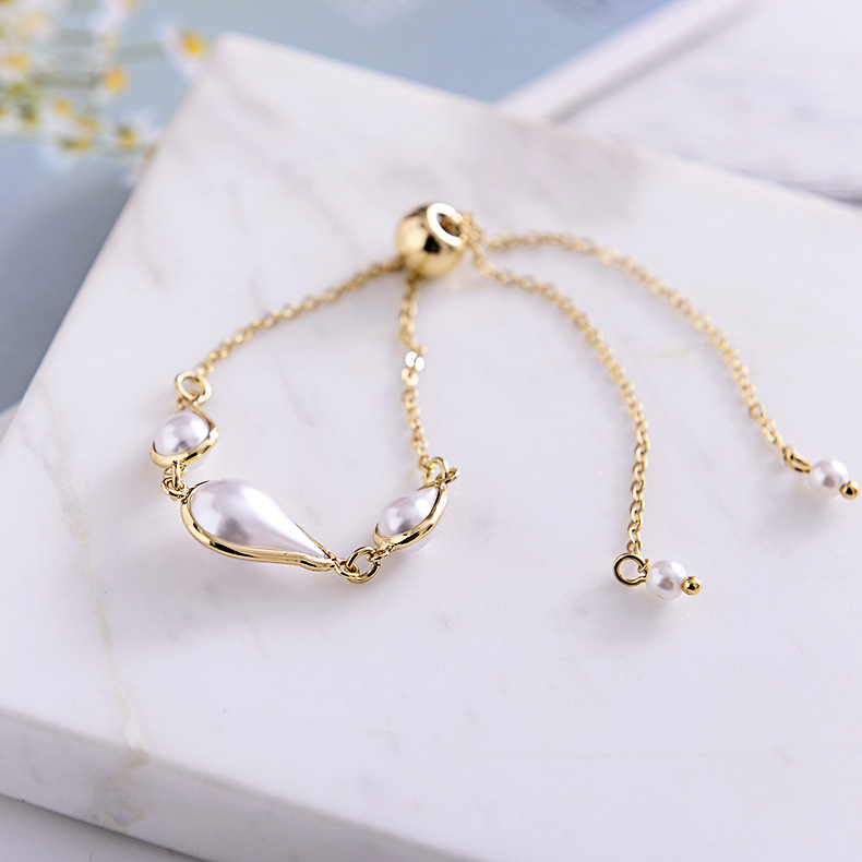 Fashion Adjustable Pearl Bracelet Women&#39;s Accessories Chain Bracelet display picture 7