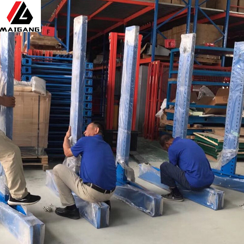 双臂货架安装图