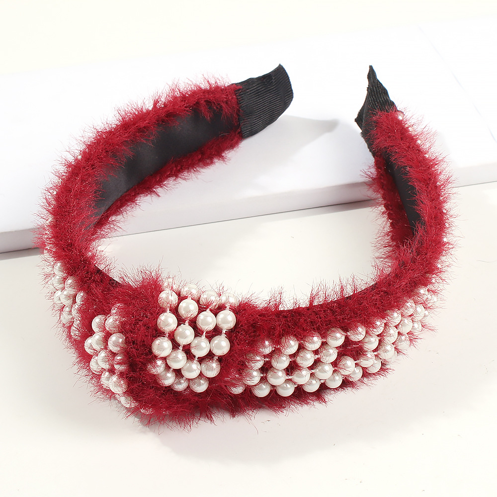 Women's Broad-knit Mink Hair Trendy Hoop With Pearl Knotting Solid Color Knitted Hair Accessories display picture 7