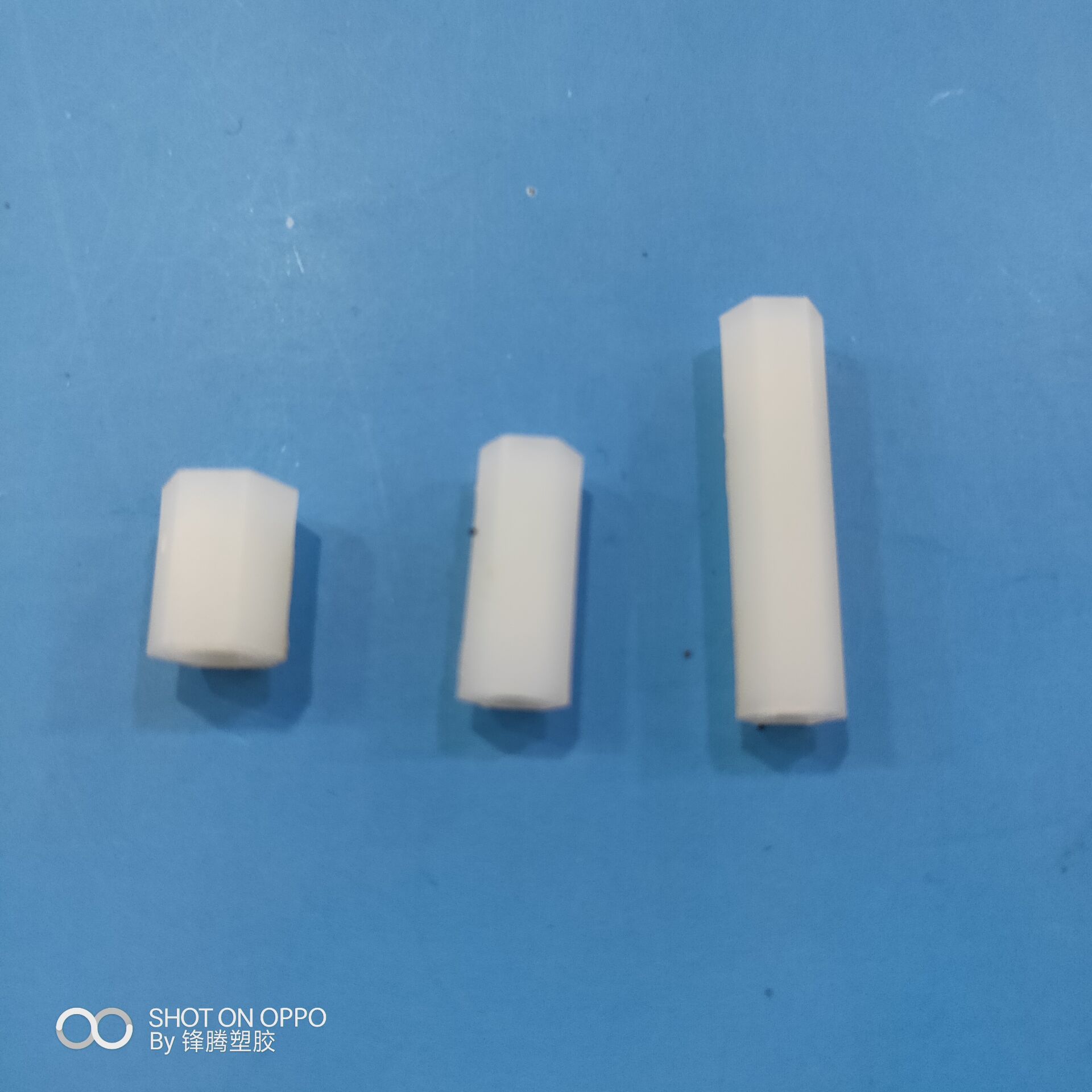 供应塑胶铜柱HTP-318六角空心隔离顶柱内螺纹六柱内牙柱HTP-8(图)