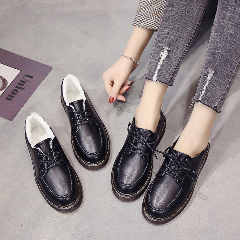 黑色小皮鞋女冬季加绒韩版百搭皮鞋女英伦风复古日系平底学生单鞋