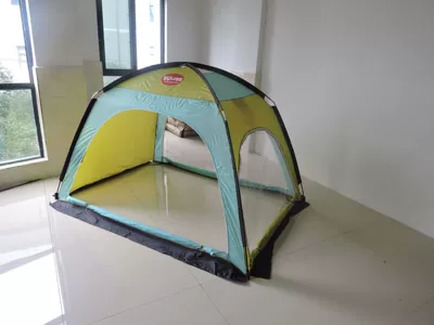 Game Tent, Çadırlar
