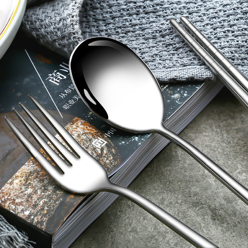 Korean cute portable stainless steel tableware set with chopsticks, spoon, and fork, three-piece set, student travel chopstick spoon case