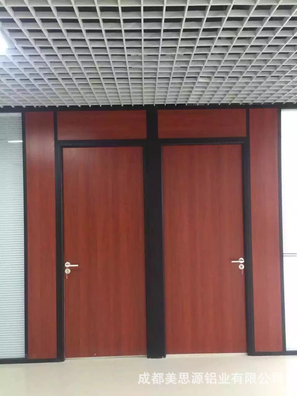 24c5b52bd26ebbcef9879f5285e8b8