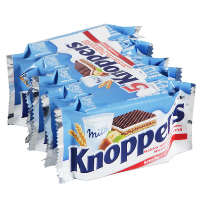 Licensed Germany Imported knoppers milk Hazelnut Chocolate Saltine crackers 10 Even package 250g Casual snacks