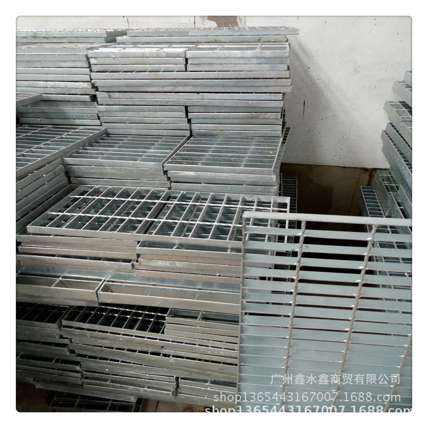 涵洞排水沟盖板 齿形踏步板 热镀锌钢格板踏步板 插接格栅板