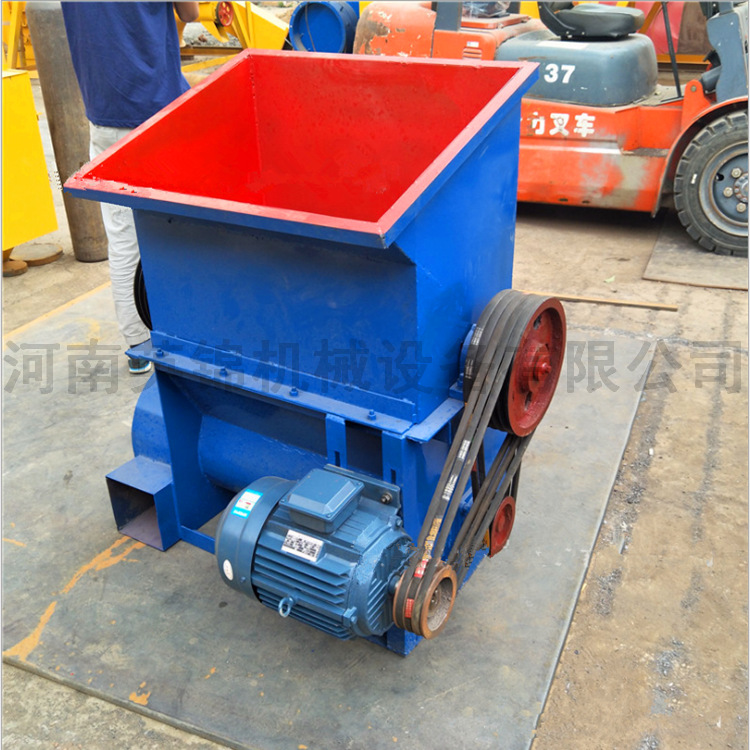 节能聚氨酯泡沫粉碎机 保温板挤塑板粉碎机 卧式泡沫回收设备