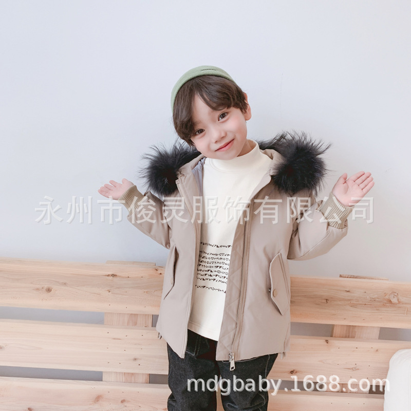2019 Boy letter fashion leisure time Down coat Chinese child