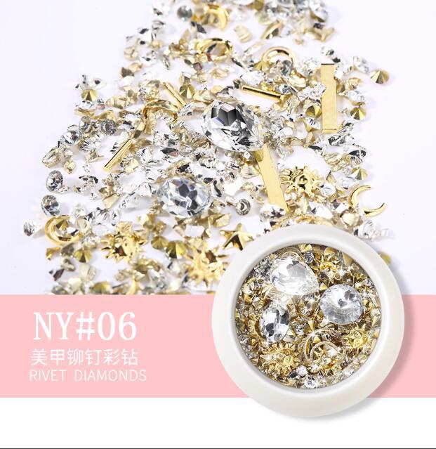 Accesorios de uñas transfronterizos nuevas decoraciones de diamantes uñas 2019 tormenta de Nueva York traje mixto