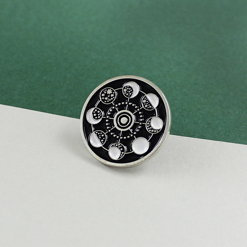 Daily Occasion Alloy Material Simple Style Pin Moon Planet Alloy Enamel Unisex Brooches