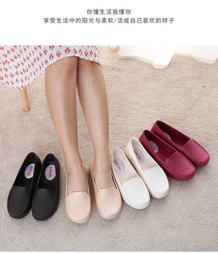 New Plastic Spring and Autumn Fashion Flat Bottom Kitchen Work Short Boot Rain Shoes Flat Bottom Nurse Shoes Mom Shoes Beach 