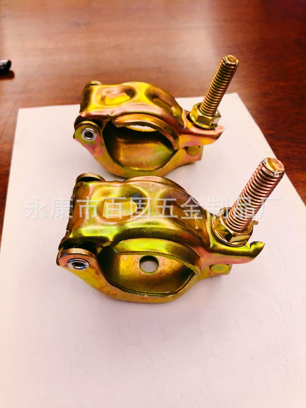 工厂直销脚手架冲压单扣件。活动扣件。固定扣件。菲律宾扣件！