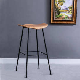 北欧简约铁艺高脚椅子音乐餐吧咖啡厅餐厅休闲吧椅时尚金属吧凳