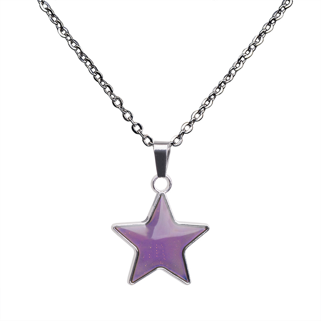 Collier Pendentif Changeant De Couleur De Mode Créative display picture 2