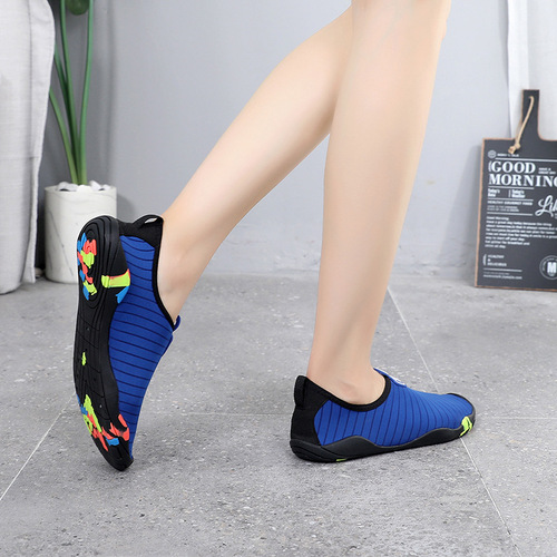 Fitness yoga shoes, speed-interference water tracing shoes, outdoor beach shoes, men's and women's swimming shoes, manufacturer wholesale