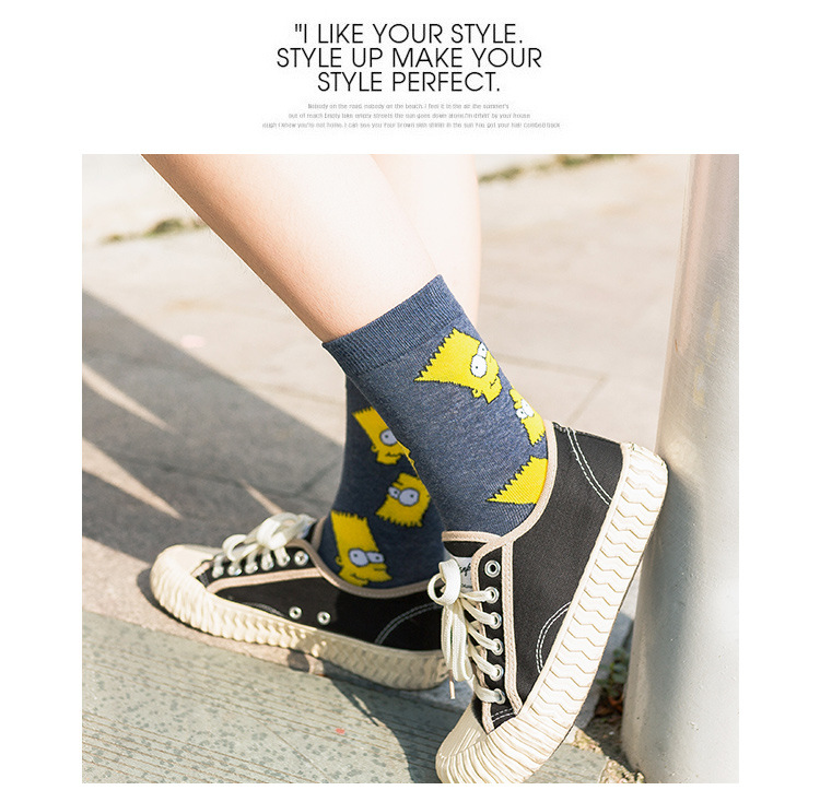 Japanese New Ladies Sports And Leisure In Tube Socks Wholesale Hip-hop Cartoon Banana Socks display picture 2