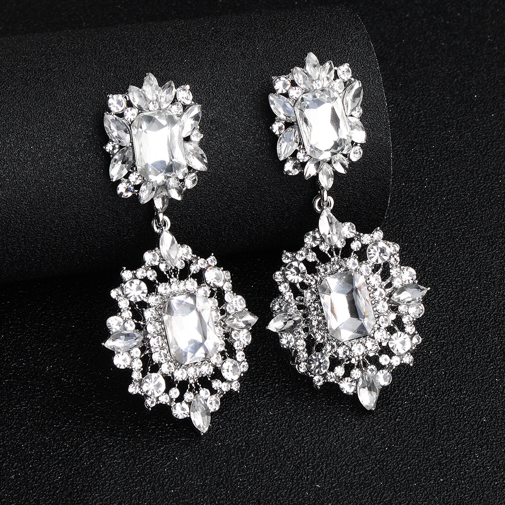 Europe And America Creative Exaggerated Earrings  Popular Alloy Jeweled Earrings Ins Style Earrings Factory Direct Sales Earrings display picture 6