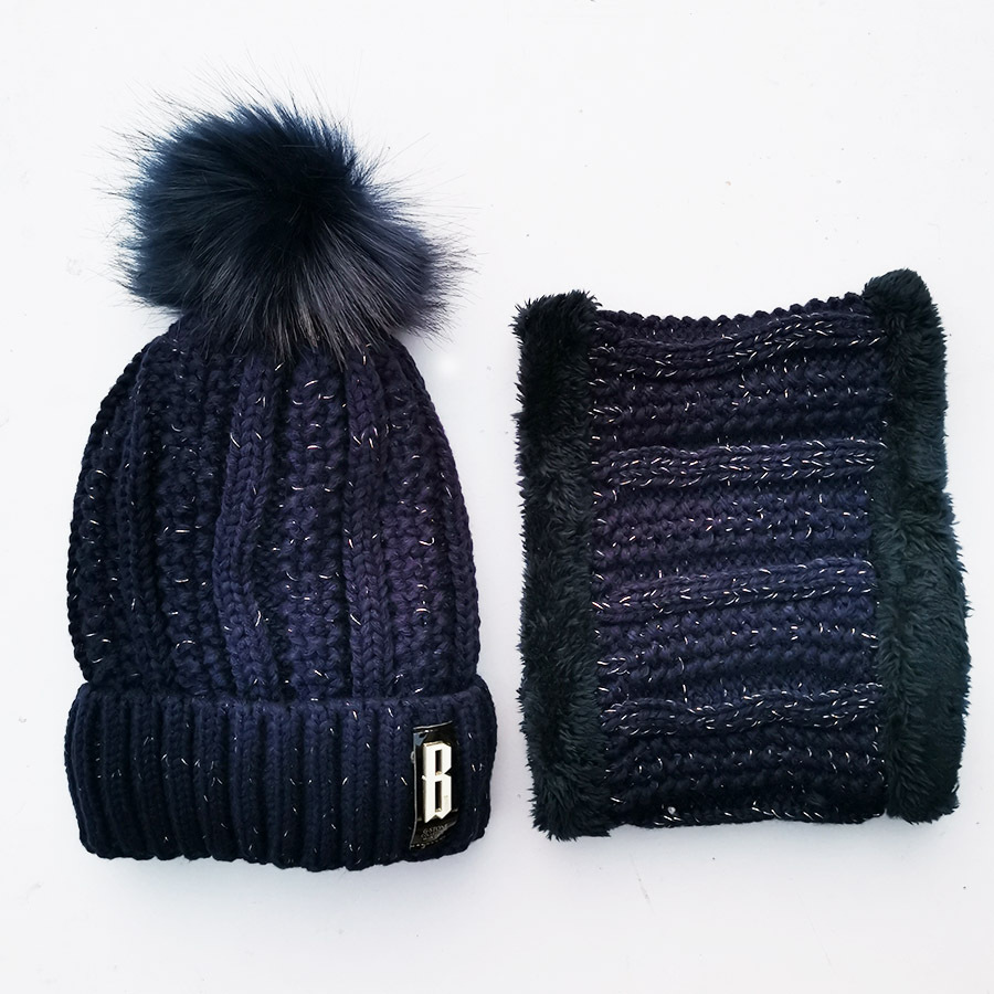 Auumn and Winer New Collecion wih Velve, Thickened Leer B, Ball, Knied Wool Ha, Two Piece Se, Women's Warm_voghion.com