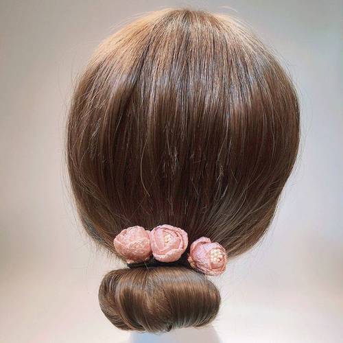 Headwear from Dongdaemun, South Korea, featuring a floral chiffon hair tie with a Korean aesthetic, suitable for women to use as a hairpin for updos like buns or pom-poms.