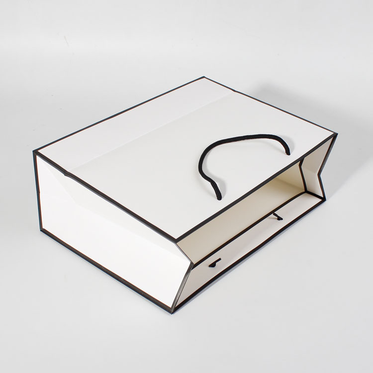 Factory spot white card handbag bag horizontal clothing packaging…