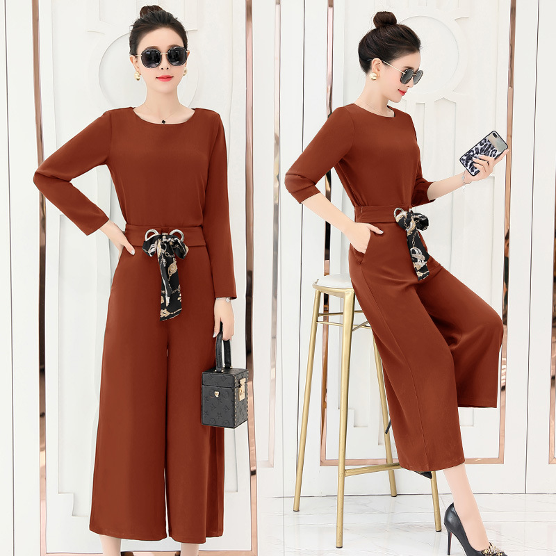 Costume femme en Mélange de fibres chimiques - Ref 3334873 Image 3