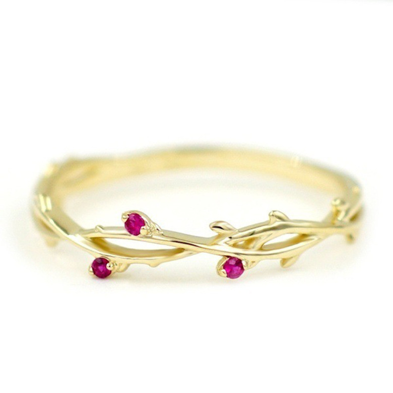 Zhen Rong wish new inlaid red corundum ring Europe and the United States small women's 18k gold plated engagement ring