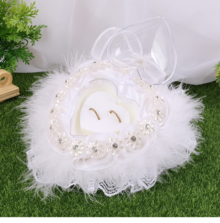 Wedding products, wedding products, wedding products, wedding products, wedding products, direct supply from wedding product manufacturers, new white wedding ring pillows, heart-shaped lace trim rings for brides and grooms, wedding supplies detail image 4