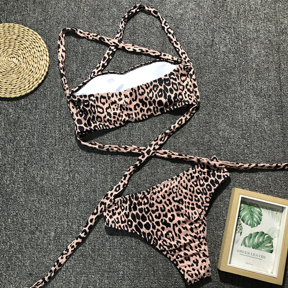 Traje de baño hueco con estampado de leopardo de bikini dividido NSDA21243