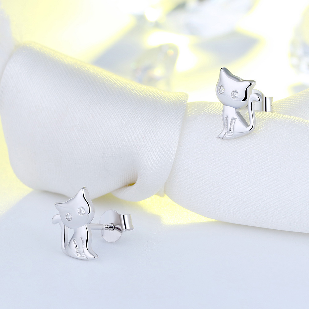 925 Sterling Silver Material 1 Pair 925 Sterling Silver Zircon Cat Ear Studs