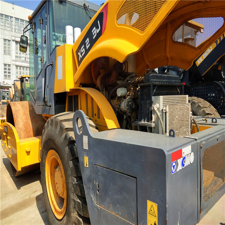 Transferencia de rodillos vibratorios usados de 22 / 26 toneladas de XCMG y LIC, transferencia de rodillos