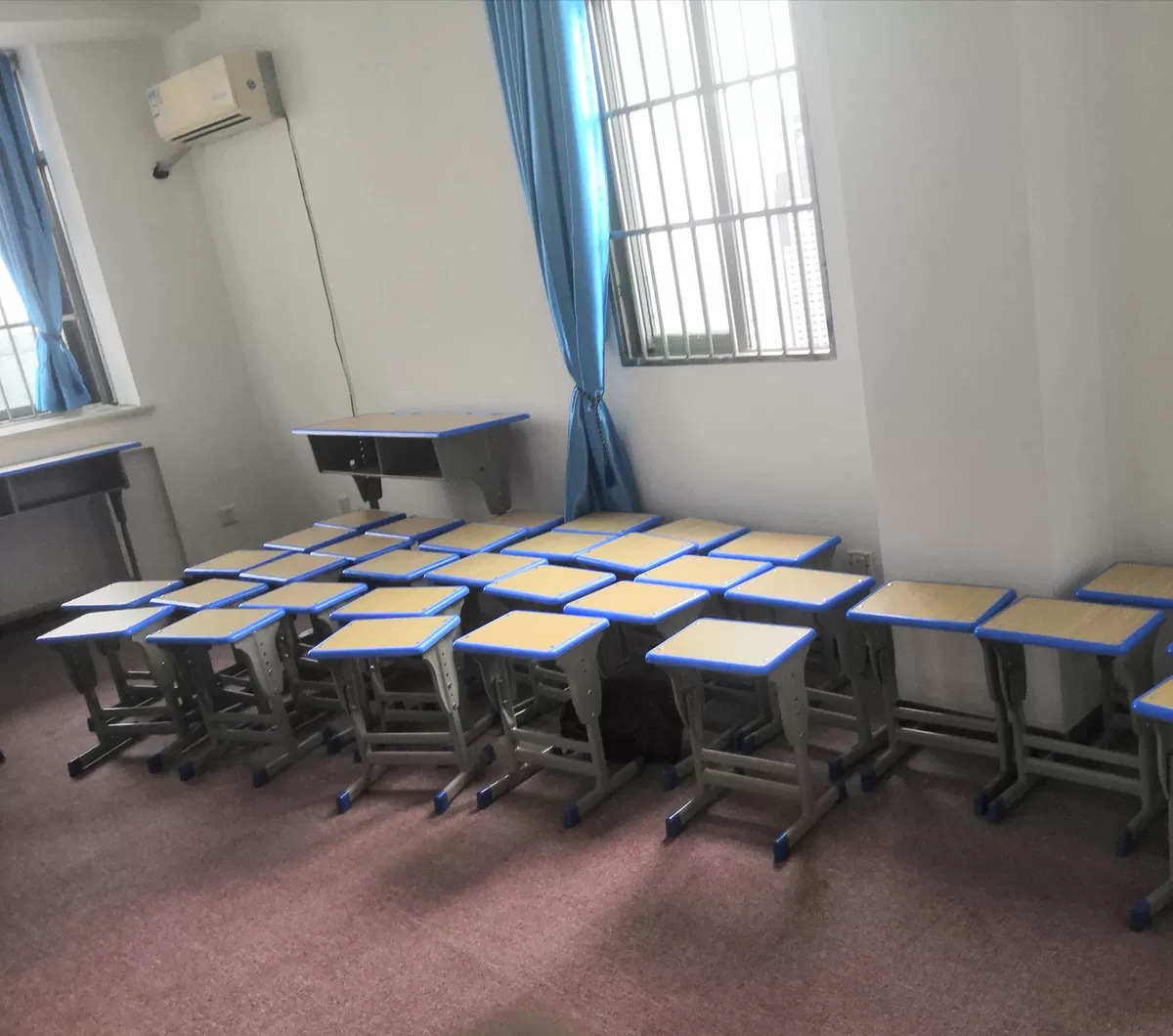 8aea32493bb4bb18eb4d2923531564