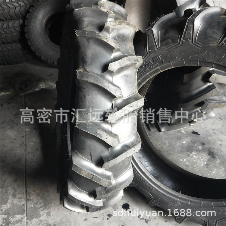 现货联合收割机11.2-28 R-1人字平地花纹农用四轮拖拉机轮胎