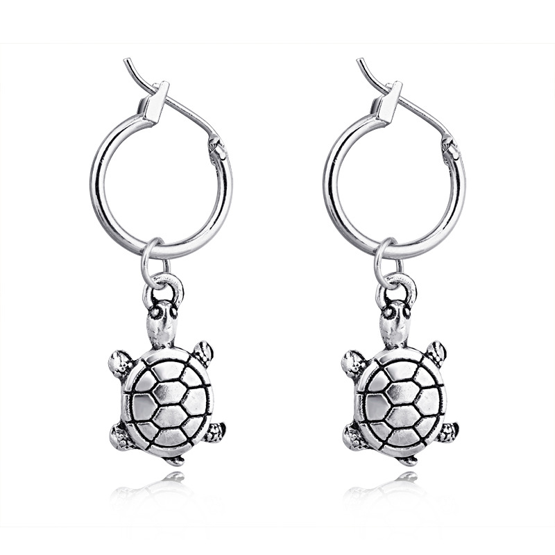Best Seller In Europe And America Cute Personality Three-dimensional Turtle Pendant Ear Ring Vintage Ancient Silver Animal Earring Ear Clip Female display picture 1