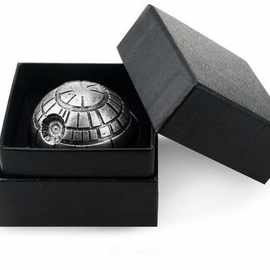 新款星球大战树脂磨烟器 炸弹金属磨烟器 3层碎烟器 外贸爆款