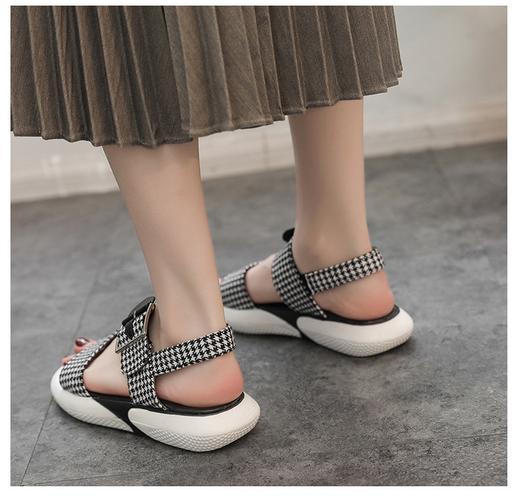 Chaussures été pour femme en Caoutchouc - Ref 3345582 Image 18