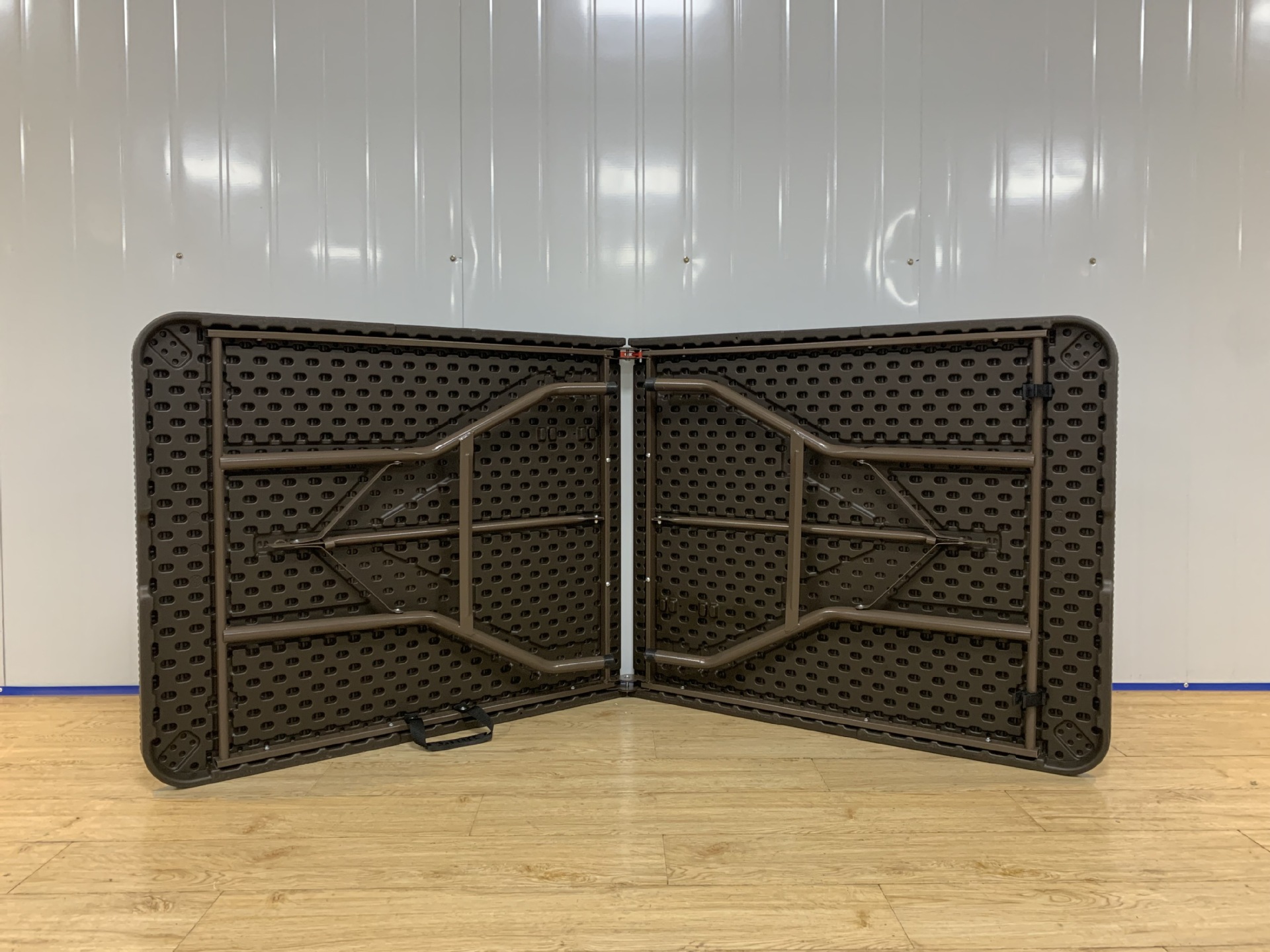 laser pipe cutting machine