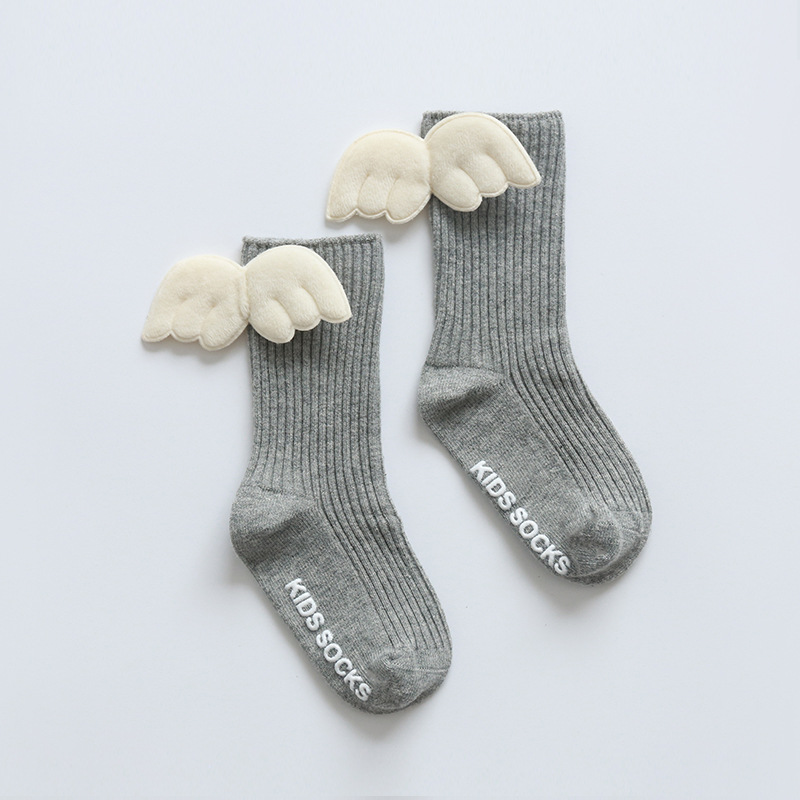 Calcetines para niños primavera y otoño estilo coreano niños y niñas a mitad de la pantorrilla Medias alas pila Calcetines bebé antideslizante piso Calcetines Niño