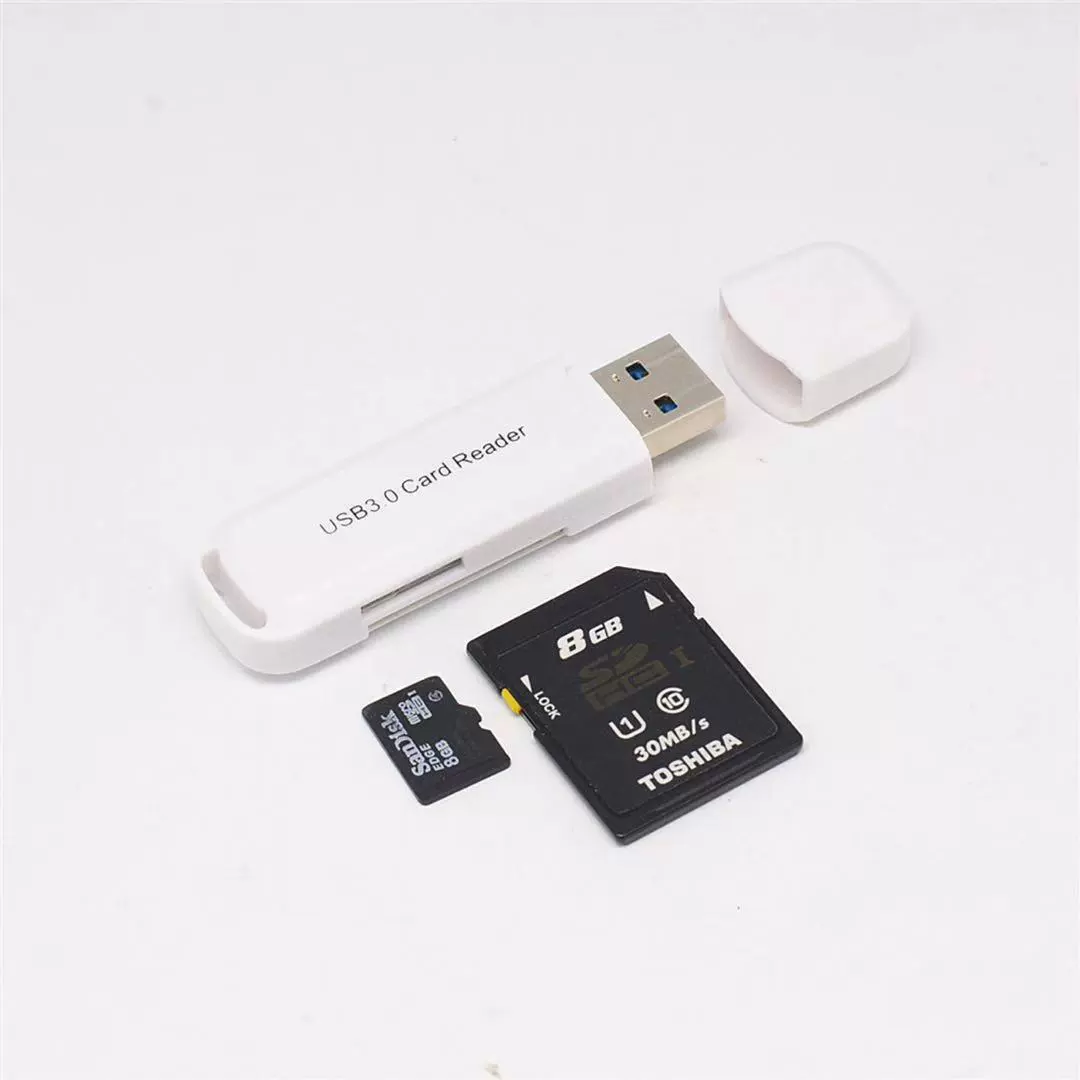 USB3.0 card reader TFSD two -in -one card reader Multifunctional 3.0 card reader Really 3.0 two -in -one -reader reader