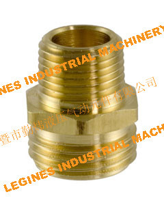 Brass Male Pipe to Male Garden