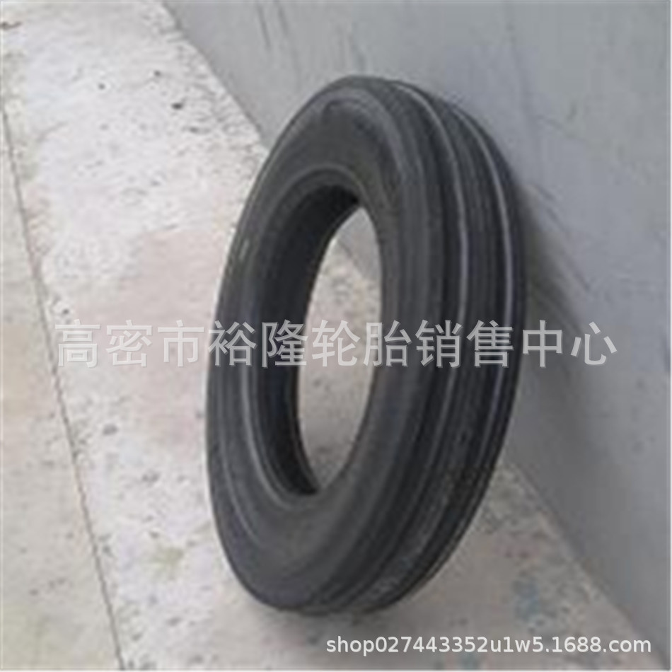 拖拉机4.50/5.50/6.00/6.50/7.50/9.00-16-18导向前轮胎14.9-30人