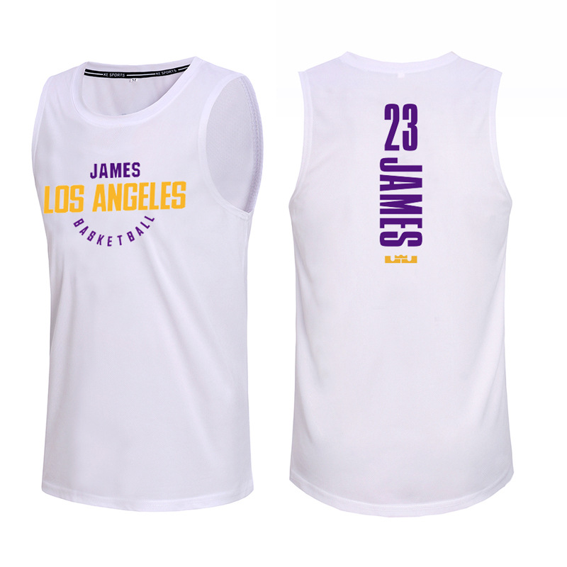 화이트 23 제임스