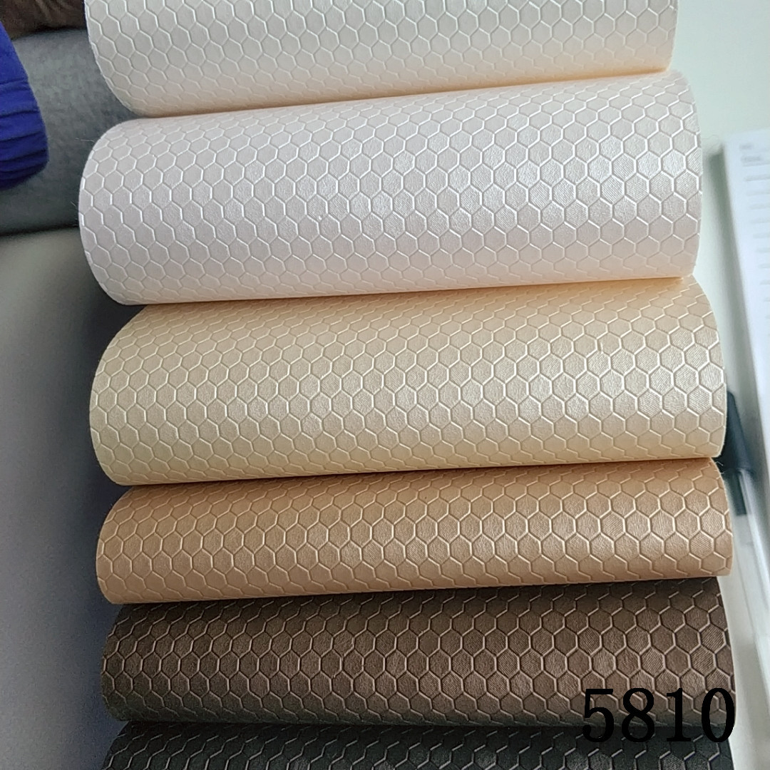 现货批发耐刮PVC人造革优质拉毛边包装革家用软硬包背景墙装饰革