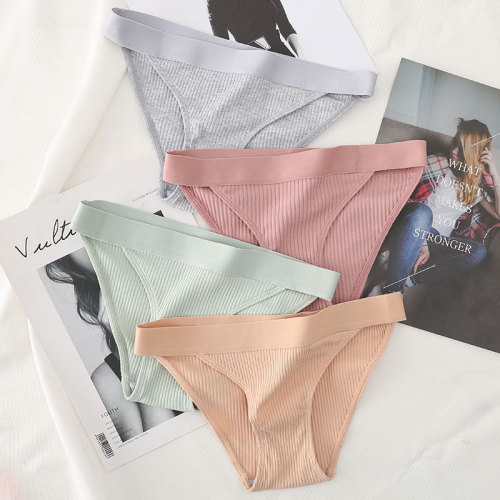 New European and American sexy threaded cotton simple breathable cotton comfortable low-waist women's underwear thong briefs