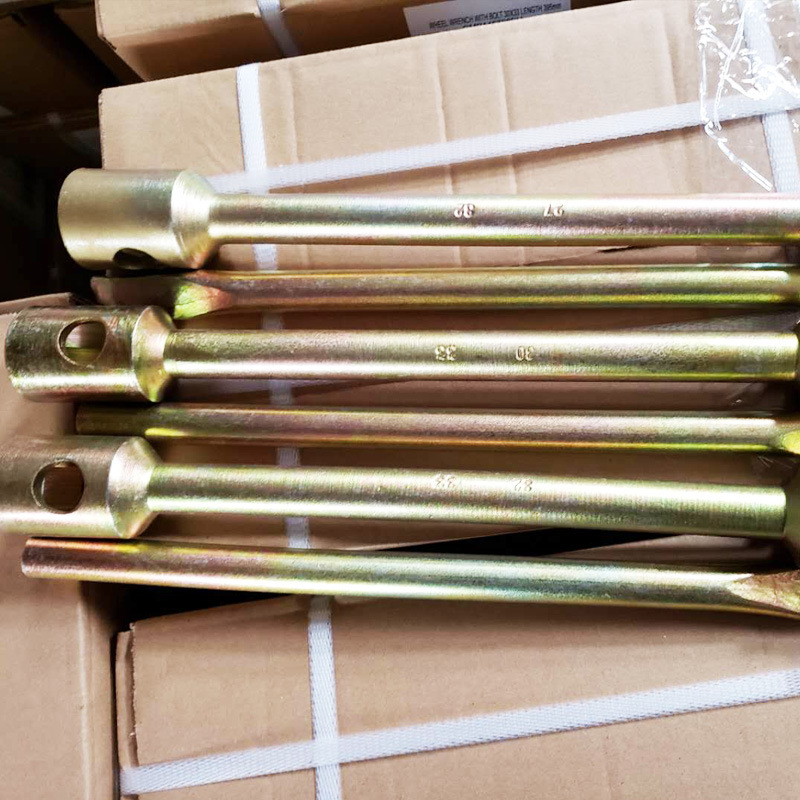 专业生产出口品质精制轮胎套筒 加力杆及各类手动工具等