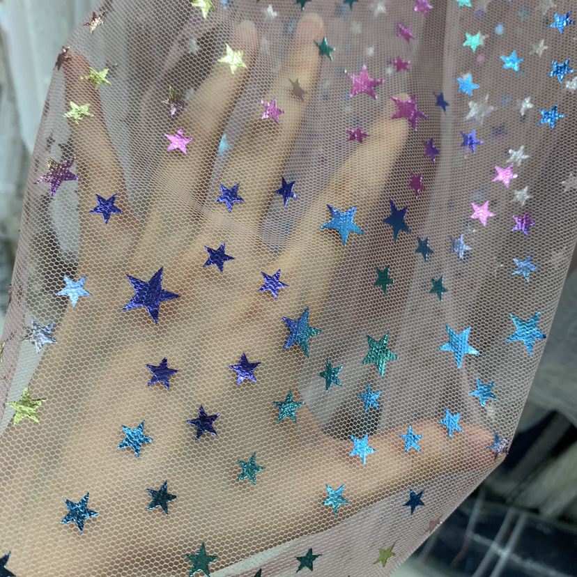 Nueva malla hexagonal malla dorado colorido estrella dorado piña malla gasa falda ropa para niños tela al por mayor