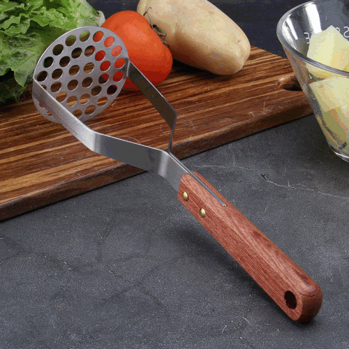 304 stainless steel potato masher, manual masher, garlic, sweet potato and potato press, Amazon kitchen gadgets